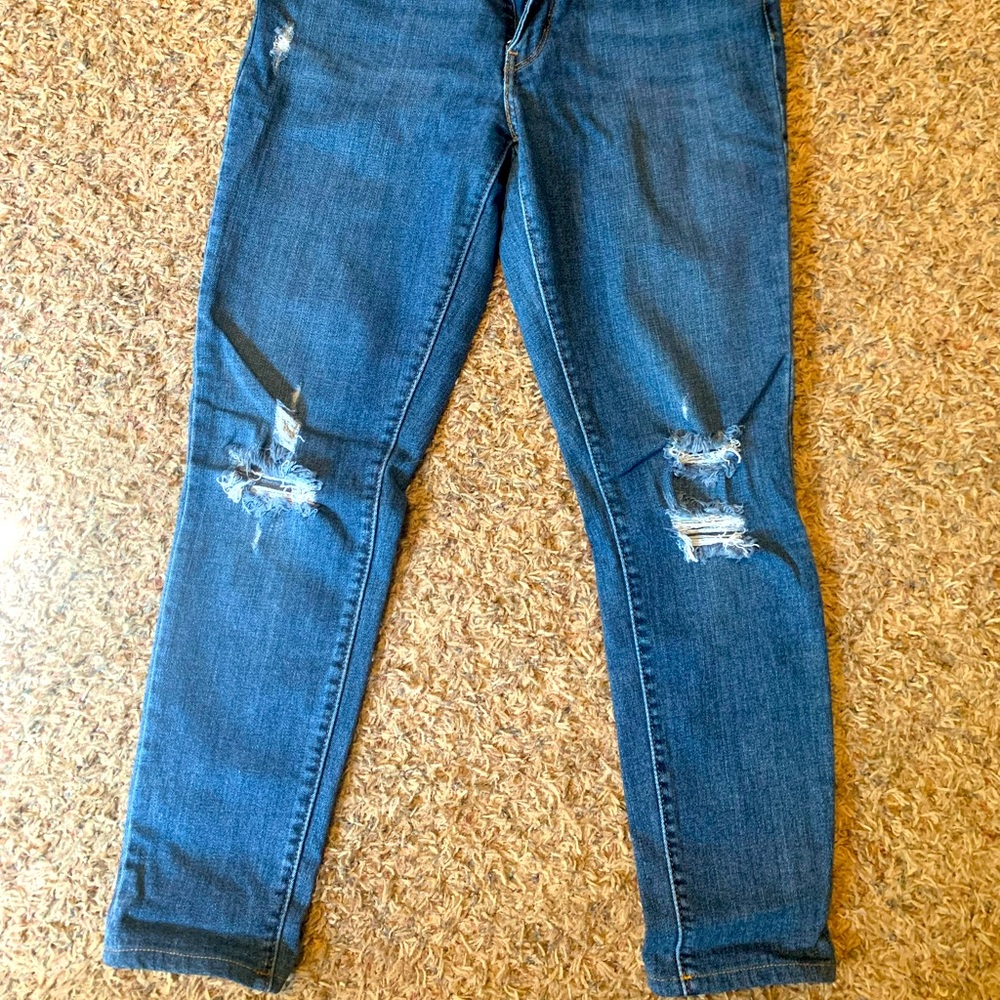 Levi jeans